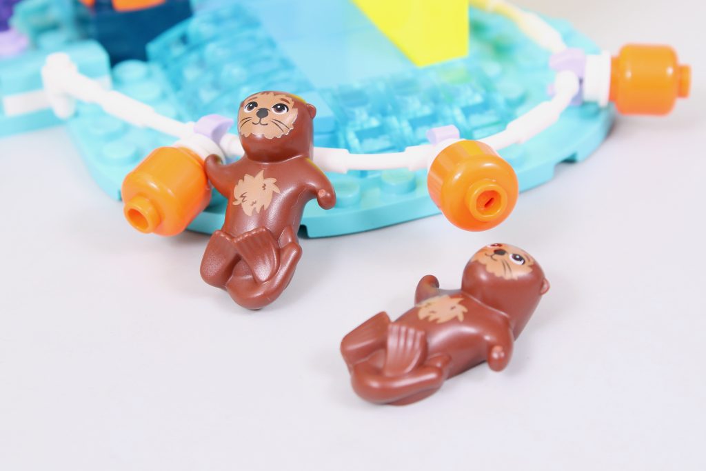 LEGO Friends 41736 Sea Rescue Centre lazy sea otters 1024x683