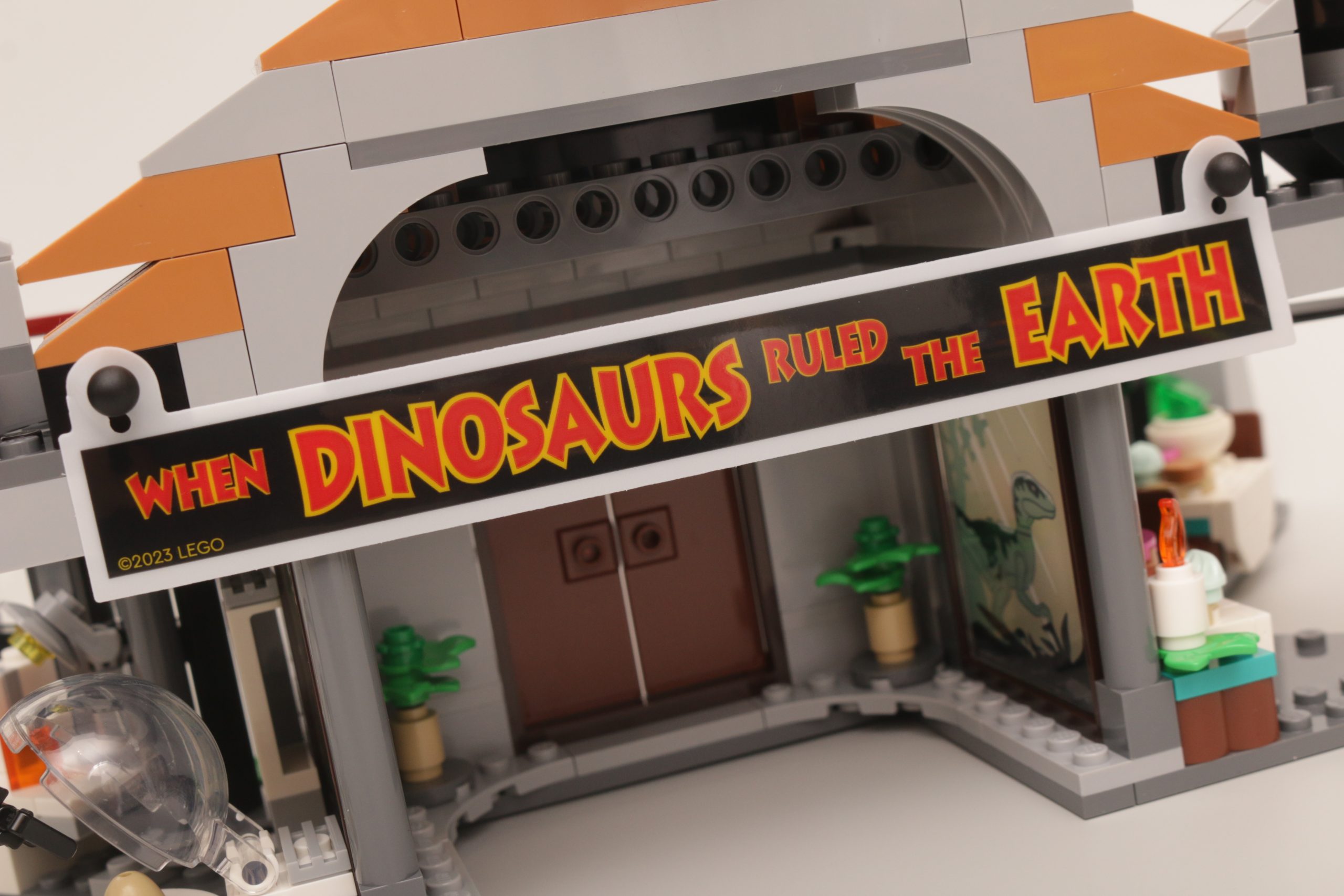 LEGO Jurassic Park 76961 Visitor Centre T. rex Raptor Attack review 7 scaled